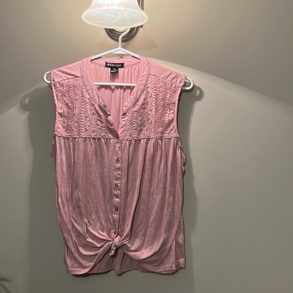 Pink sleeveless top